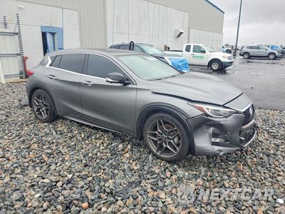 Czwarte zdjęcie samochodu z boku: 2018 INFINITI QX30 SPORT VIN:SJKCH5CP3JA050802 - miniatura
