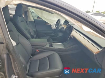 Zdjęcie 7 z 12 samochodu: 2023 TESLA MODEL 3 VIN:5YJ3E1EA4PF695178 - miniatura
