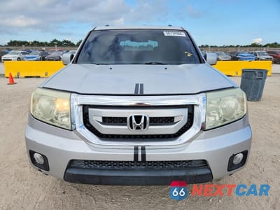 Piąte zdjęcie samochodu w środku: 2009 HONDA PILOT EXL VIN:5FNYF38529B020977 - miniatura