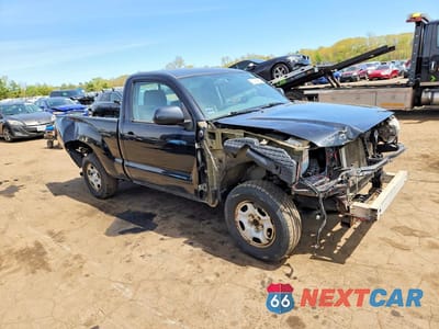 Czwarte zdjęcie samochodu z boku: 2013 TOYOTA TACOMA BASE VIN:5TFNX4CN6DX018077 - miniatura