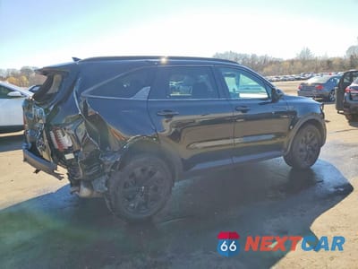 Trzecie zdjęcie samochodu z tyłu: 2021 KIA SORENTO S VIN:5XYRLDLC6MG021480 - miniatura