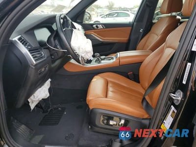 Zdjęcie 7 z 12 samochodu: 2019 BMW X5 XDRIVE40I VIN:5UXCR6C52KLK88908 - miniatura