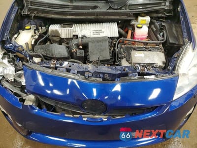 Zdjęcie 11 z 13 samochodu: 2010 TOYOTA PRIUS V VIN:JTDKN3DU4A0071969 - miniatura