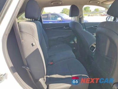 Zdjęcie 10 z 12 samochodu: 2019 KIA SORENTO LX V6 VIN:5XYPG4A53KG566503 - miniatura