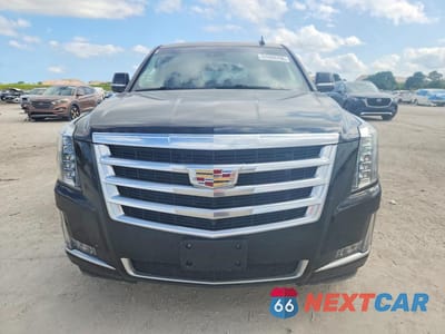 Piąte zdjęcie samochodu w środku: 2018 CADILLAC ESCALADE LUXURY VIN:1GYS4BKJ1JR188579 - miniatura
