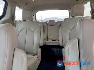 Zdjęcie 10 z 13 samochodu: 2017 CHRYSLER PACIFICA TOURING L VIN:2C4RC1BG2HR505442 - miniatura