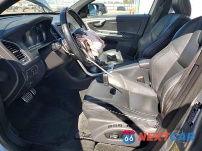 Zdjęcie 7 z 13 samochodu: 2015 VOLVO XC60 T6 R-DESIGN PREMIER VIN:YV4902RP7F2637643 - miniatura