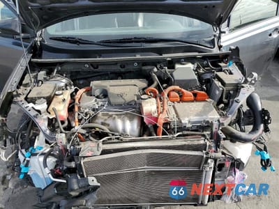 Zdjęcie 11 z 13 samochodu: 2018 TOYOTA RAV4 HV SE VIN:JTMJJREV1JD240372 - miniatura
