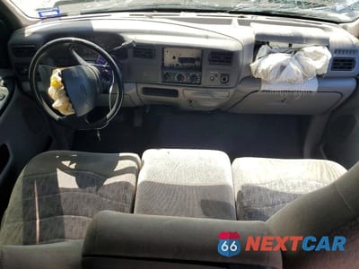 Zdjęcie 8 z 12 samochodu: 2000 FORD F250 SUPER DUTY VIN:1FTNX20F6YEA84566 - miniatura