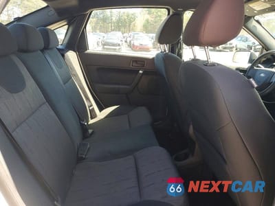 Zdjęcie 10 z 12 samochodu: 2009 FORD FOCUS SE VIN:1FAHP35N79W248511 - miniatura
