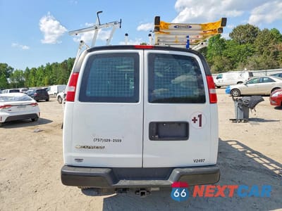 Zdjęcie 6 z 13 samochodu: 2022 CHEVROLET EXPRESS G2500 VIN:1GCWGAF76N1142497 - miniatura