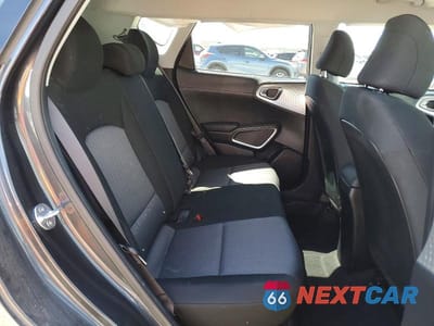 Zdjęcie 10 z 12 samochodu: 2024 KIA SOUL LX VIN:KNDJ23AU0R7242535 - miniatura