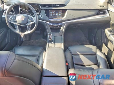 Zdjęcie 8 z 13 samochodu: 2018 CADILLAC XT5 LUXURY VIN:1GYKNDRS3JZ135096 - miniatura