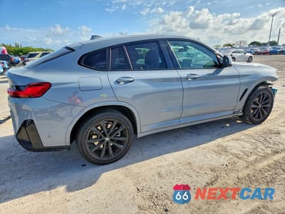 Trzecie zdjęcie samochodu z tyłu: 2024 BMW X4 VIN:5UX33DT09R9U40913 - miniatura