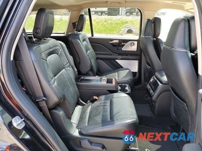 Zdjęcie 11 z 13 samochodu: 2020 LINCOLN AVIATOR RESERVE VIN:5LM5J7XC7LGL23333 - miniatura