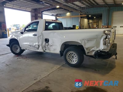 Drugie zdjęcie samochodu z przodu: 2020 CHEVROLET SILVERADO C1500 VIN:3GCNWAEF7LG114858 - miniatura