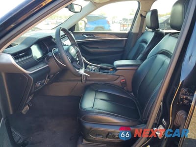 Zdjęcie 7 z 13 samochodu: 2023 JEEP GRAND CHEROKEE LIMITED VIN:1C4RJHBG8PC562895 - miniatura