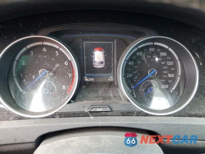 Zdjęcie 9 z 12 samochodu: 2017 VOLKSWAGEN GOLF R VIN:WVWWF7AU6HW074986 - miniatura