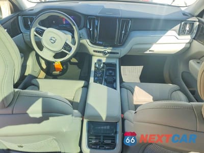 Zdjęcie 8 z 13 samochodu: 2025 VOLVO XC60 ULTRA VIN:YV4M12RM0S1033266 - miniatura