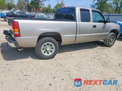 Trzecie zdjęcie samochodu z tyłu: 2002 CHEVROLET SILVERADO K1500 VIN:2GCEK19T321287697 - miniatura