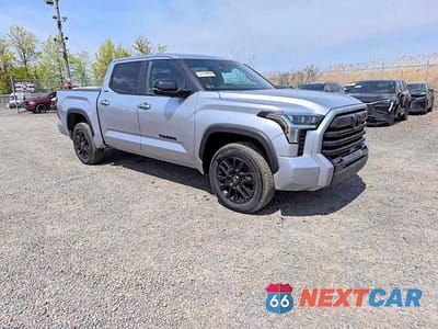 Trzecie zdjęcie samochodu z tyłu: 2025 TOYOTA TUNDRA LIMITED VIN:5TFWA5DB5SX244091 - miniatura