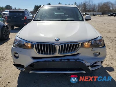 Piąte zdjęcie samochodu w środku: 2017 BMW X3 XDRIVE28I VIN:5UXWX9C30H0W76765 - miniatura