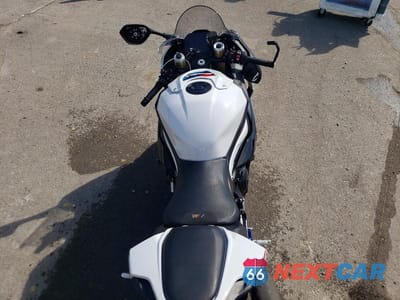 Zdjęcie 6 z 9 samochodu: 2024 BMW S 1000 RR VIN:WB10E6301R6J80919 - miniatura
