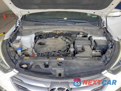 Zdjęcie 12 z 13 samochodu: 2017 HYUNDAI SANTA FE SPORT 2.0T ULTIMATE VIN:5XYZWDLA8HG478402 - miniatura