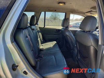 Zdjęcie 11 z 13 samochodu: 2001 HYUNDAI SANTA FE GL VIN:KM8SC83D61U021549 - miniatura