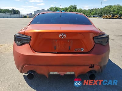 Zdjęcie 6 z 12 samochodu: 2013 SCION FR-S BASE VIN:JF1ZNAA18D1715314 - miniatura