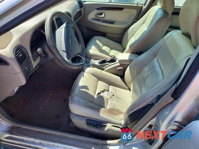 Zdjęcie 7 z 12 samochodu: 2004 VOLVO S40 1.9T VIN:YV1VS275X4F034523 - miniatura