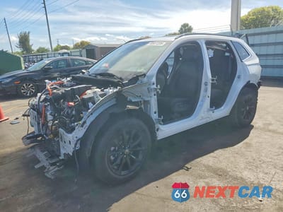 2025 HONDA CR-V SPORT-L 7FARS5H81SE021408 - główne zdjęcie licytacji z USA - miniatura