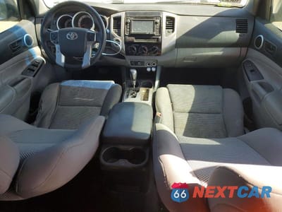 Zdjęcie 8 z 12 samochodu: 2015 TOYOTA TACOMA V6 VIN:5TFMU4FN6FX033889 - miniatura