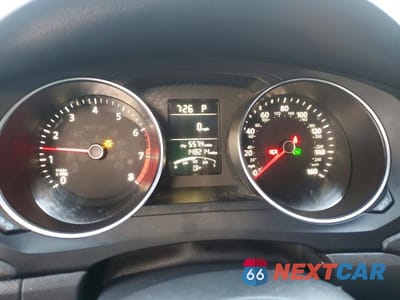 Zdjęcie 9 z 11 samochodu: 2016 VOLKSWAGEN JETTA S VIN:3VW267AJ2GM221384 - miniatura