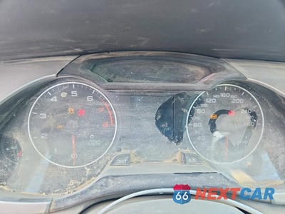 Zdjęcie 9 z 12 samochodu: 2012 AUDI A4 PREMIUM VIN:WAUBFCFL8CA105505 - miniatura