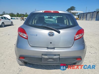 Zdjęcie 6 z 12 samochodu: 2013 MAZDA MAZDA2 VIN:JM1DE1KY1D0155156 - miniatura