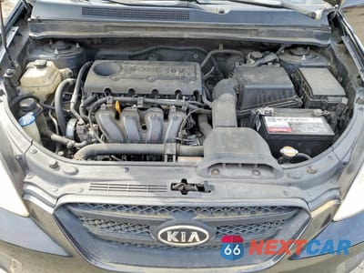 Zdjęcie 12 z 13 samochodu: 2009 KIA RONDO BASE VIN:KNAFG528397225598 - miniatura
