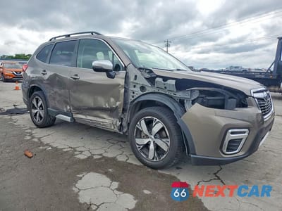 Czwarte zdjęcie samochodu z boku: 2020 SUBARU FORESTER TOURING VIN:JF2SKAXC8LH459454 - miniatura