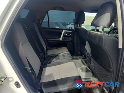 Zdjęcie 11 z 13 samochodu: 2018 TOYOTA 4RUNNER SR5 VIN:JTEZU5JR5J5188715 - miniatura