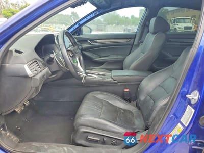 Zdjęcie 7 z 12 samochodu: 2020 HONDA ACCORD SPORT VIN:1HGCV1F35LA054447 - miniatura