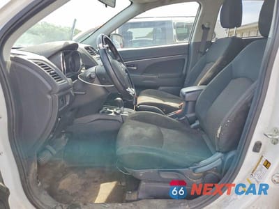 Zdjęcie 7 z 14 samochodu: 2016 MITSUBISHI OUTLANDER SPORT ES VIN:JA4AP3AU1GZ062137 - miniatura