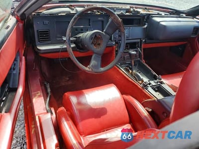 Zdjęcie 8 z 12 samochodu: 1985 CHEVROLET CORVETTE VIN:1G1YY0786F5105220 - miniatura