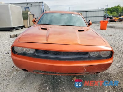 Piąte zdjęcie samochodu w środku: 2011 DODGE CHALLENGER VIN:2B3CJ4DGXBH510185 - miniatura