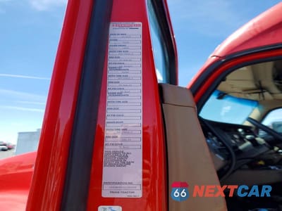 Zdjęcie 10 z 10 samochodu: 2019 KENWORTH T680 SEMI TRUCK VIN:1XKYDP9XXKJ295545 - miniatura