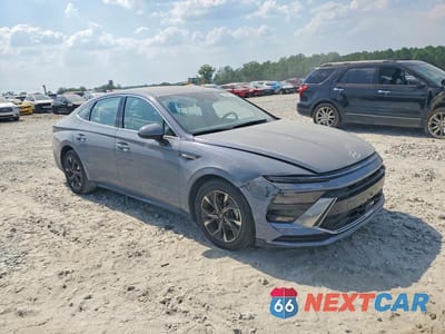 Czwarte zdjęcie samochodu z boku: 2024 HYUNDAI SONATA SEL VIN:KMHL64JA0RA427045 - miniatura