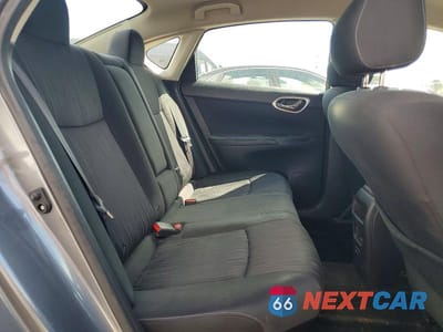 Zdjęcie 10 z 12 samochodu: 2019 NISSAN SENTRA SV VIN:3N1AB7AP9KY266048 - miniatura