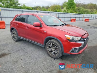 Czwarte zdjęcie samochodu z boku: 2018 MITSUBISHI OUTLANDER SPORT ES VIN:JA4AR3AW8JZ034810 - miniatura