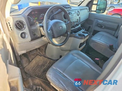 Zdjęcie 8 z 13 samochodu: 2016 FORD E350 UTILITY / SERVICE TRUCK VIN:1FDWE3FLXGDC04351 - miniatura