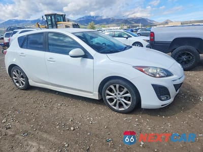 Czwarte zdjęcie samochodu z boku: 2011 MAZDA 3 S VIN:JM1BL1K64B1409865 - miniatura