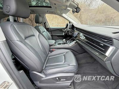 Piąte zdjęcie samochodu w środku: 2021 AUDI Q7 PREMIUM PLUS VIN:WA1LXAF71MD017482 - miniatura
